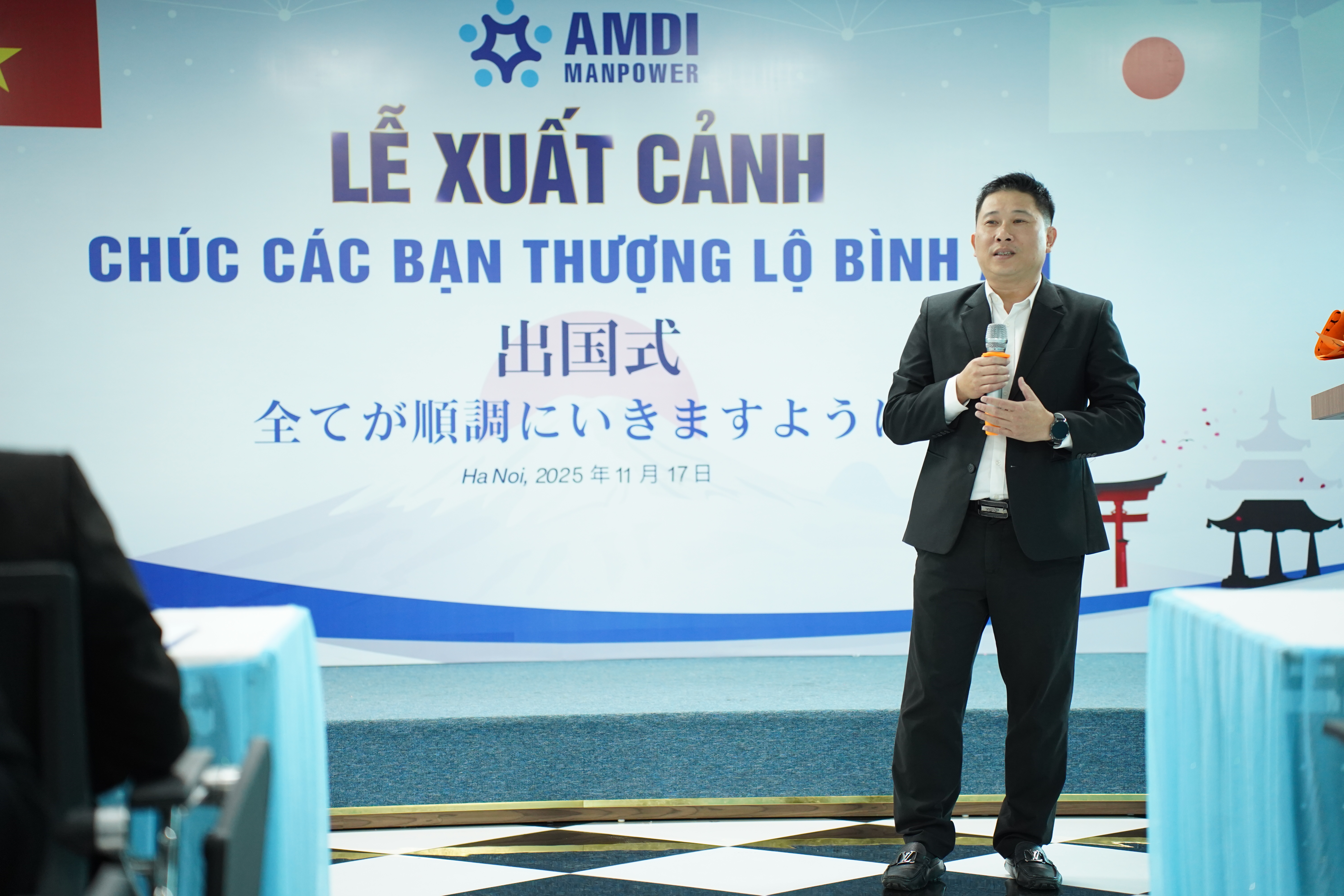 Lãnh đạo phát biểu lễ xuất cảnh AMDI Manpower